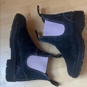 Blundstone Chelsea Navy Blue Suede  Boots Wms 6
